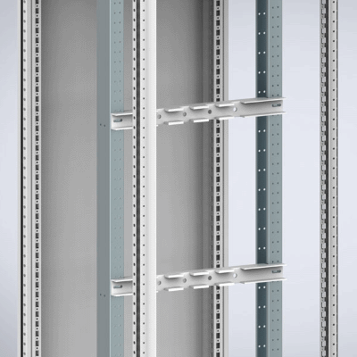 Vertical rear busbar supports