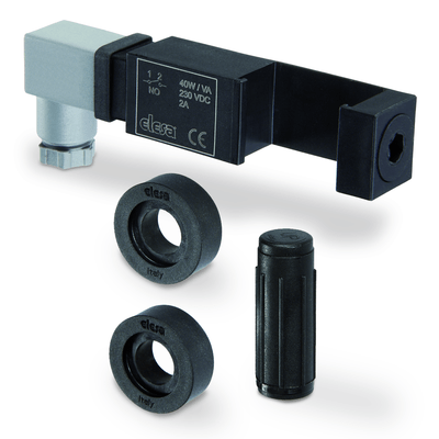 Assembly sets for electrical oil level control