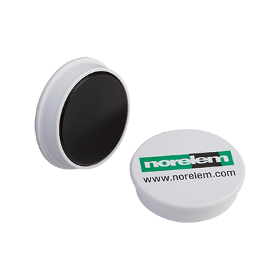 Retaining magnets hard ferrite