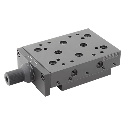 Tables de guidage à queue d’aronde avec vis de réglage micrométrique et perçages de positionnement