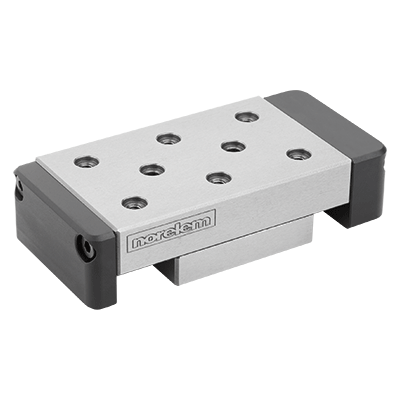 Tables de guidage à queue d’aronde avec butées de fin de course et perçages de positionnement