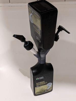 Bodywash bottle connector