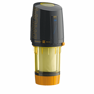 Candle filter with pressure reducer