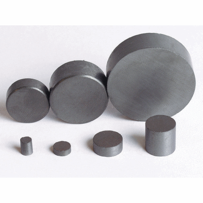 Magnetisiert über Maß H (axial), Einsatztemperatur von – 40 °C bis + 250 °C